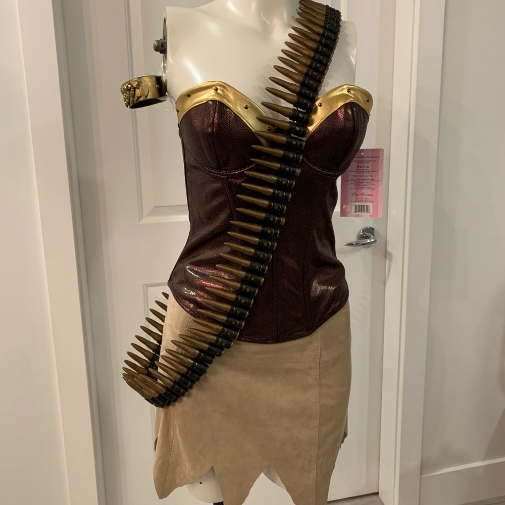 Halloween hot girl warrior costume set with props